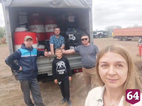 Саратовские общественники передали на фронт мощный генератор и подушки 